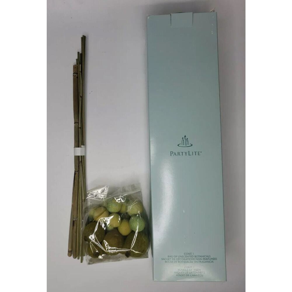 Partyliteย Pure Green Accents Decorationโ New In Box P18A/DR001